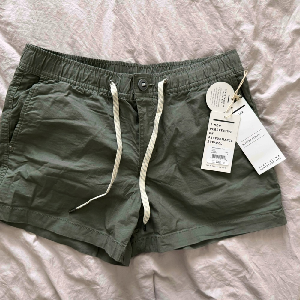New Vuori Women’s Ripstop Shorts Green